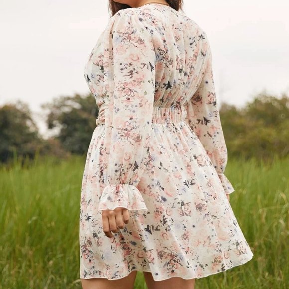 NWOT Floral Print A-Line Flounce Sleeve Dress - Picture 2 of 5